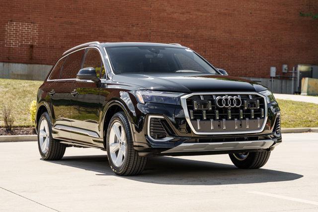 new 2025 Audi Q7 car, priced at $64,750