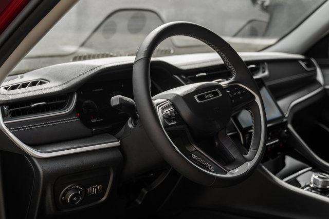 used 2023 Jeep Grand Cherokee car, priced at $34,975
