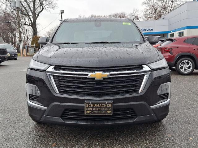 used 2023 Chevrolet Traverse car, priced at $30,000