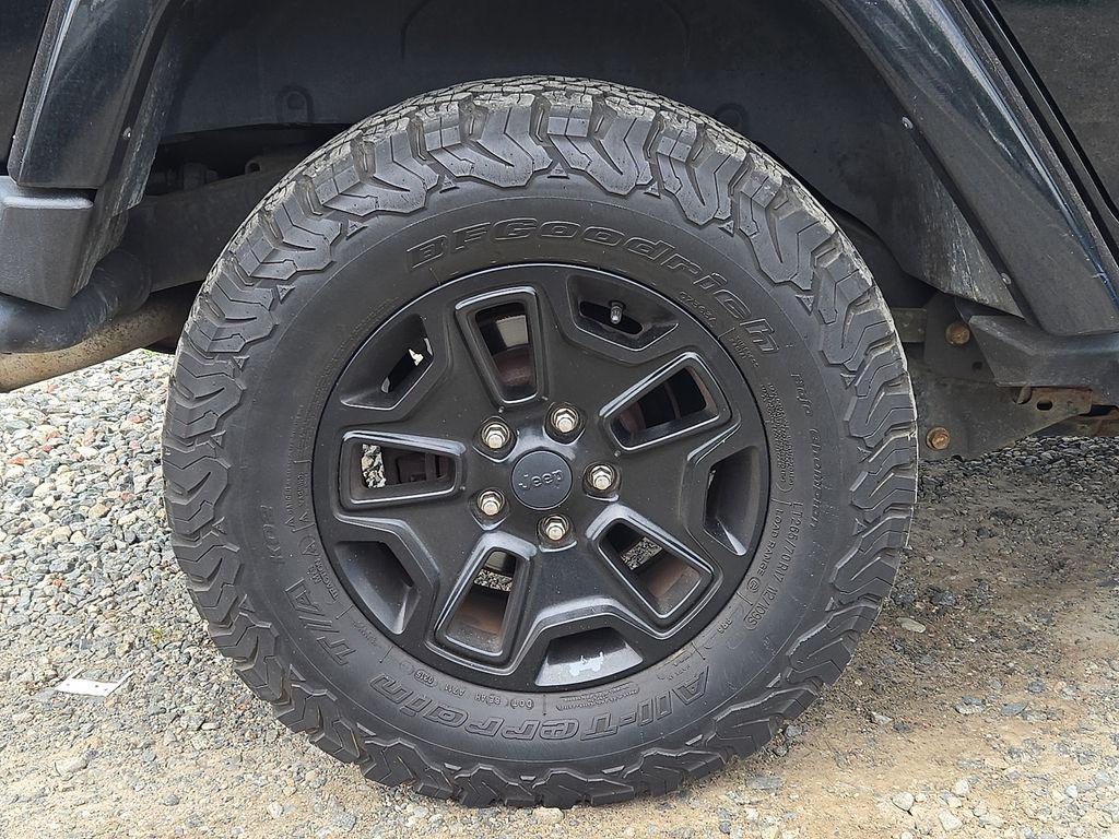used 2016 Jeep Wrangler Unlimited car, priced at $21,500