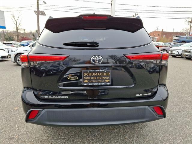 used 2022 Toyota Highlander car, priced at $35,000