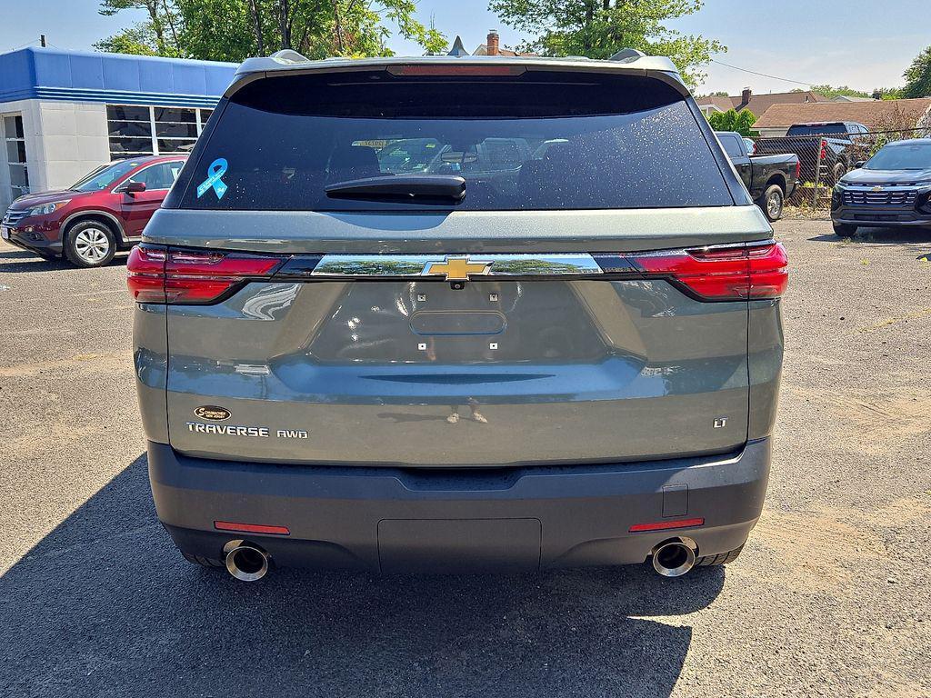 used 2023 Chevrolet Traverse car, priced at $29,000