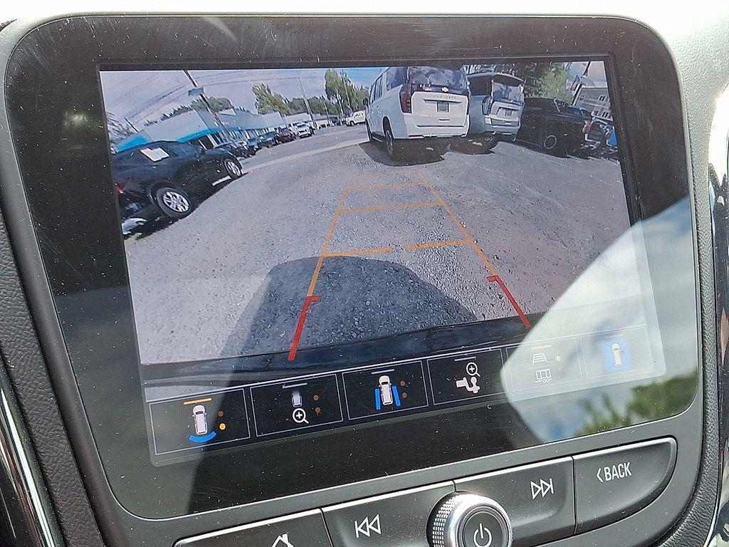 used 2022 Chevrolet Equinox car, priced at $23,000