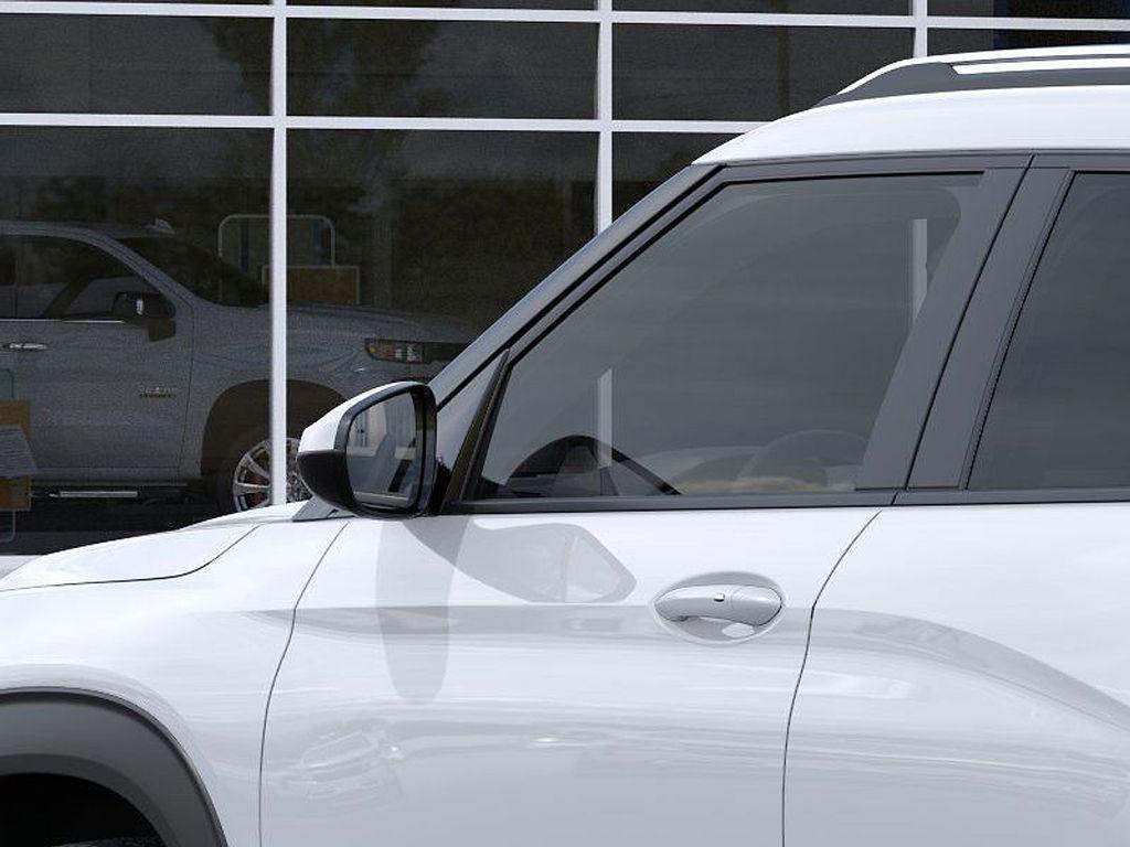 new 2026 Chevrolet TrailBlazer car, priced at $28,450