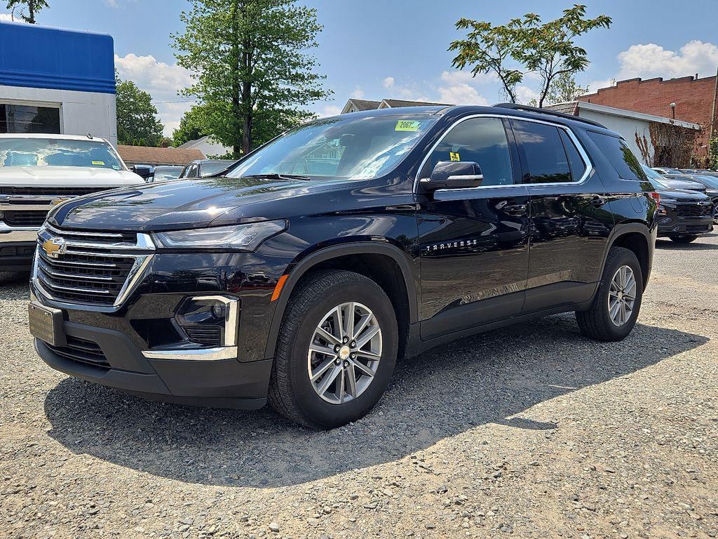 used 2022 Chevrolet Traverse car, priced at $25,500