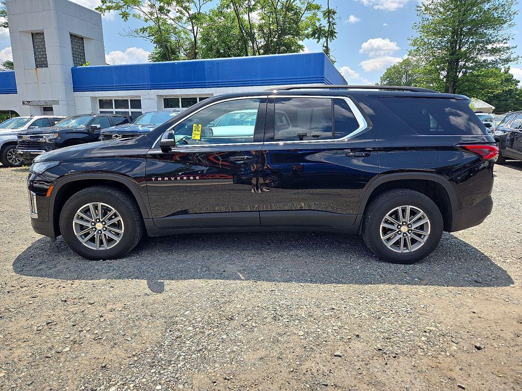 used 2022 Chevrolet Traverse car, priced at $25,500