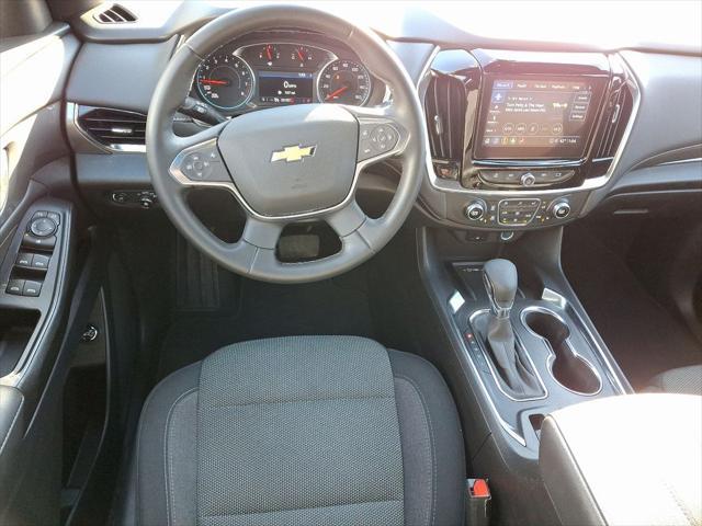 used 2023 Chevrolet Traverse car, priced at $28,500