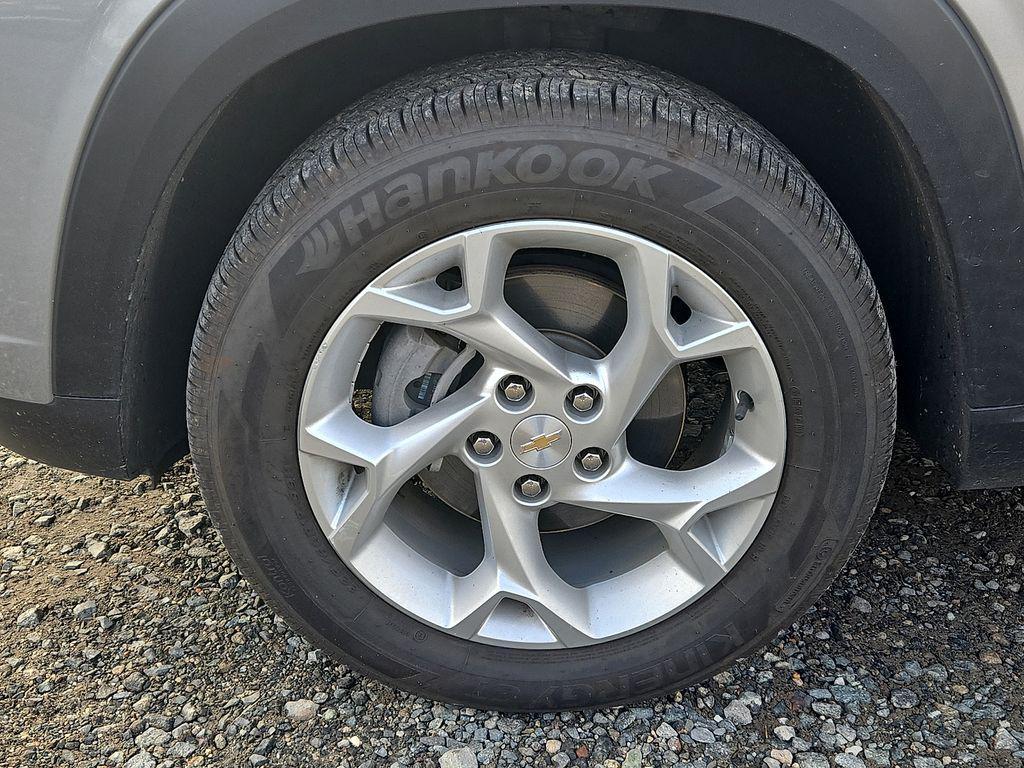 used 2024 Chevrolet Trax car, priced at $17,000