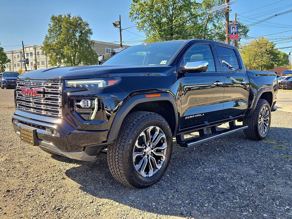 used 2023 GMC Canyon car, priced at $41,000
