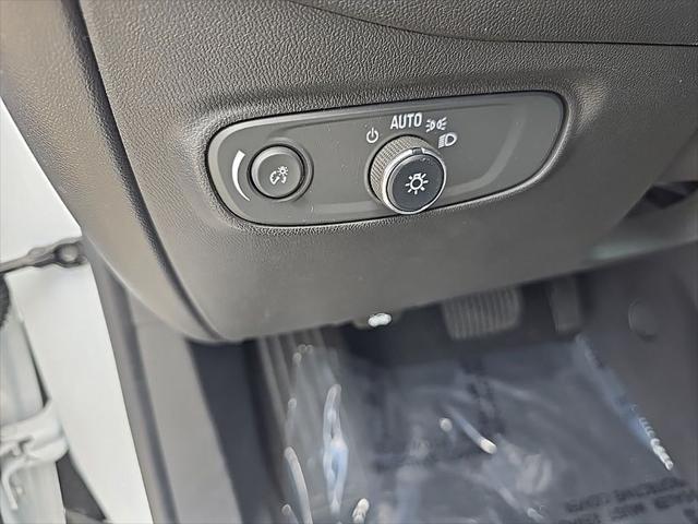 used 2023 Chevrolet Equinox car, priced at $21,500