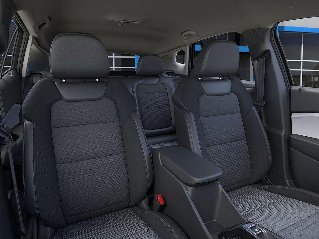 new 2025 Chevrolet Trax car, priced at $25,725