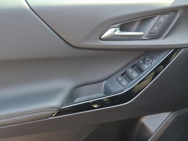 used 2025 Chevrolet Equinox car