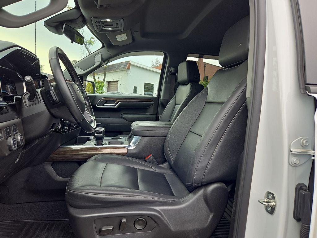 used 2023 Chevrolet Silverado 1500 car, priced at $43,500