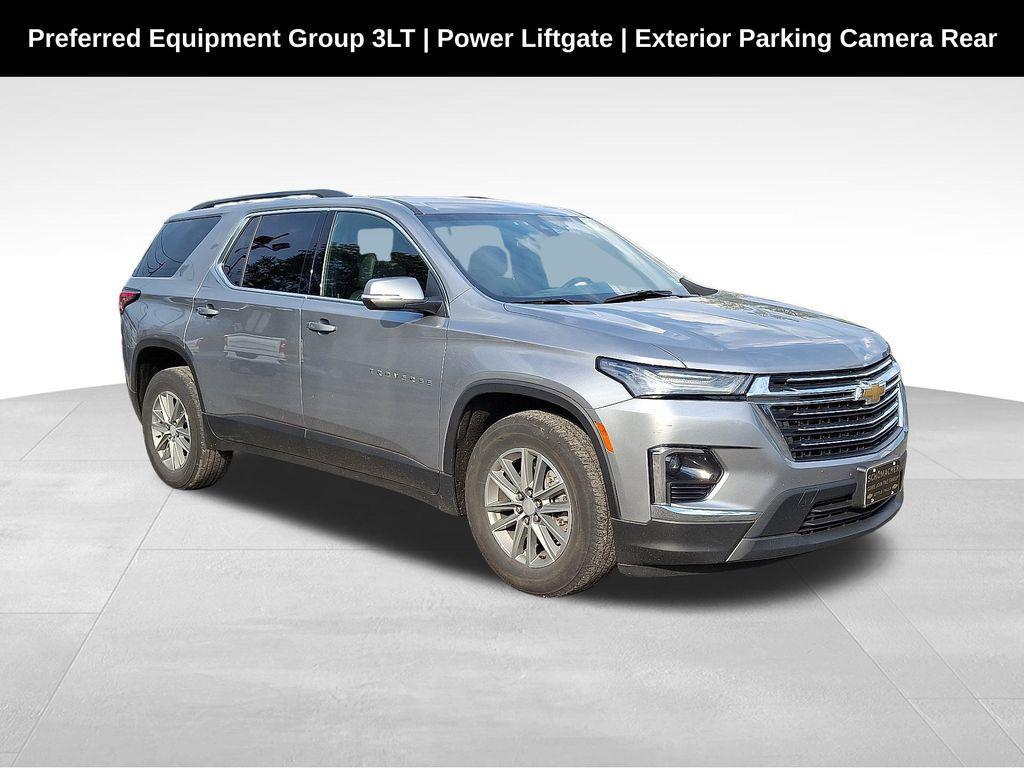 used 2023 Chevrolet Traverse car, priced at $30,500