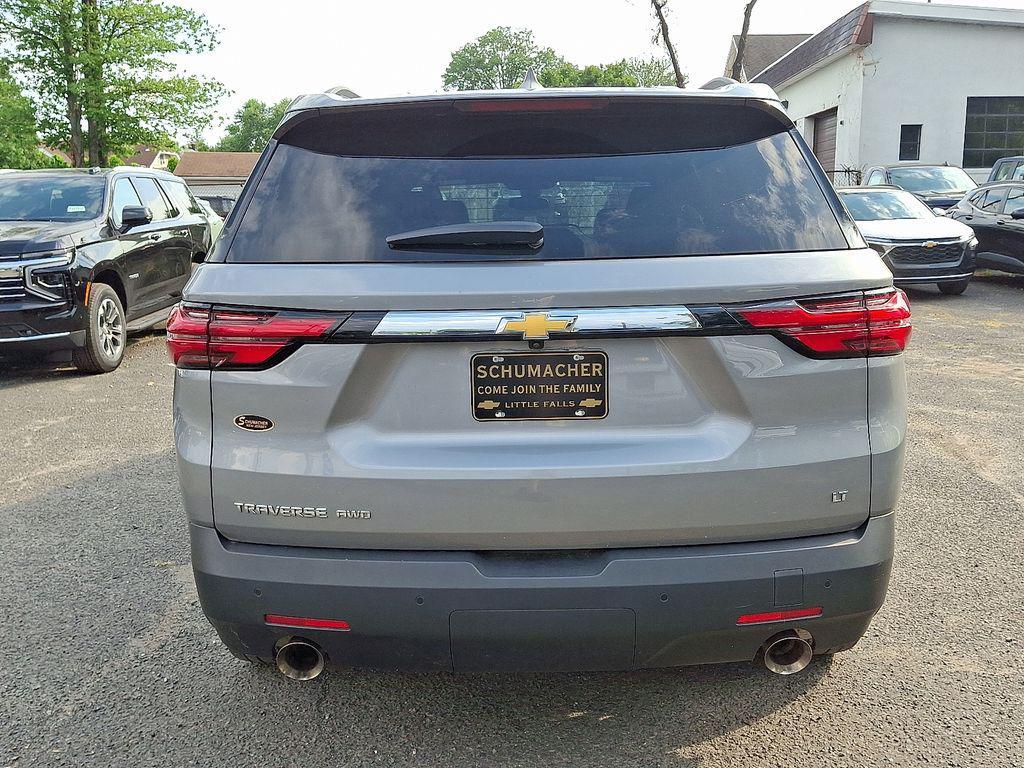 used 2023 Chevrolet Traverse car, priced at $30,500