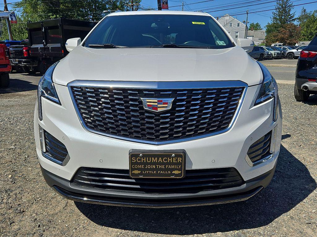 used 2023 Cadillac XT5 car, priced at $29,000
