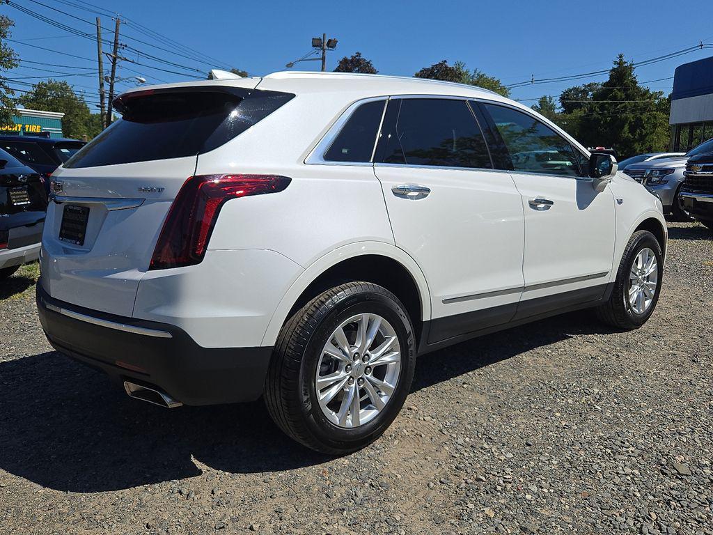 used 2023 Cadillac XT5 car, priced at $29,000