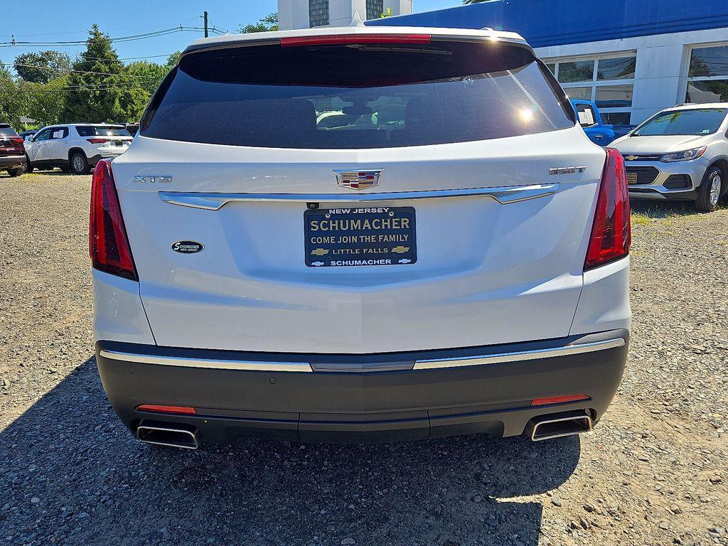 used 2023 Cadillac XT5 car, priced at $29,000