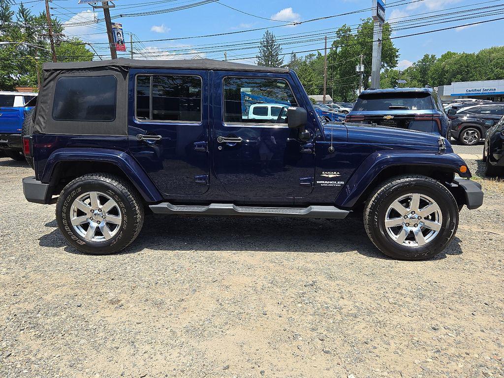 used 2013 Jeep Wrangler Unlimited car, priced at $15,000