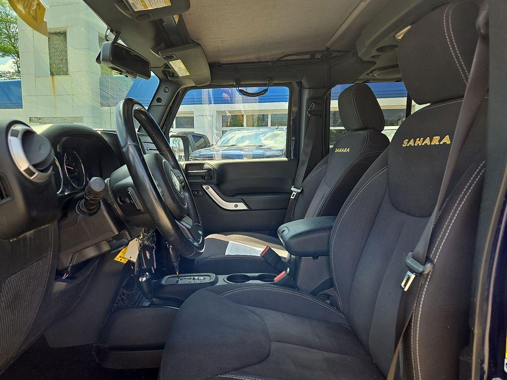 used 2013 Jeep Wrangler Unlimited car, priced at $15,000