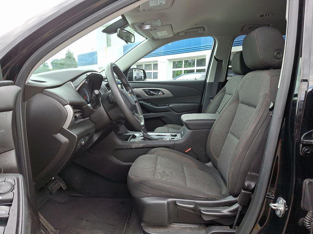 used 2019 Chevrolet Traverse car, priced at $17,500
