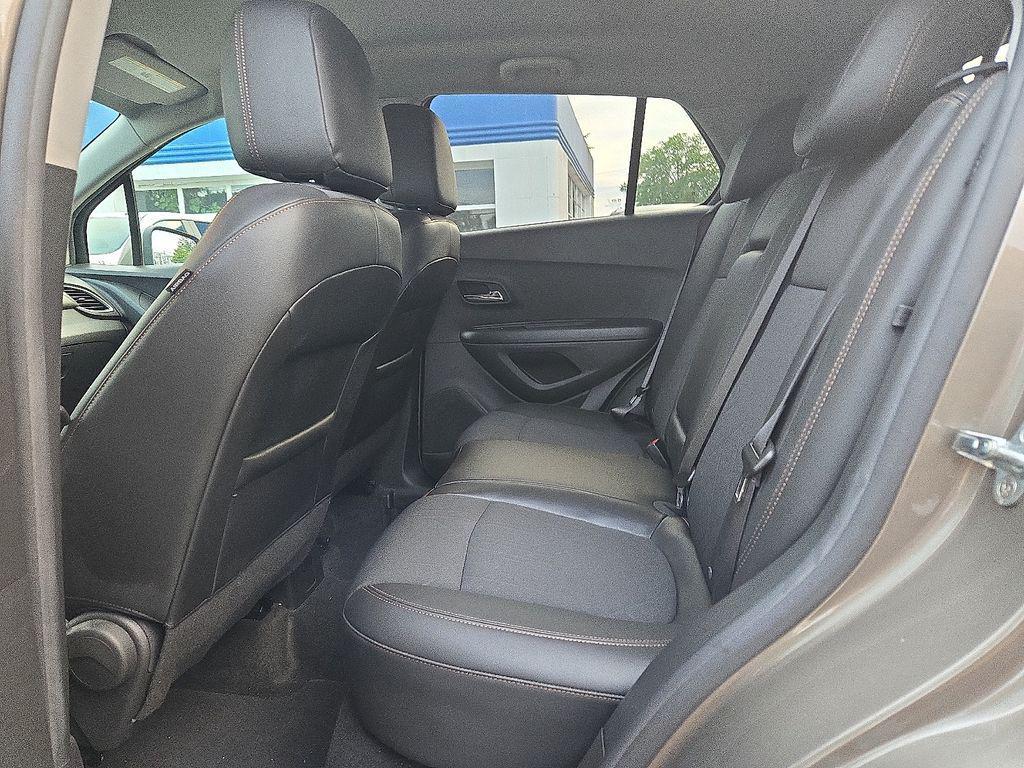 used 2022 Chevrolet Trax car, priced at $19,000