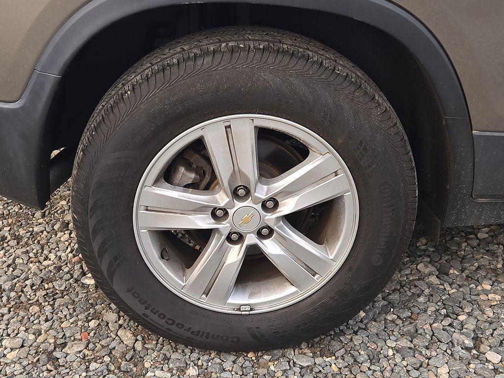 used 2022 Chevrolet Trax car, priced at $19,000