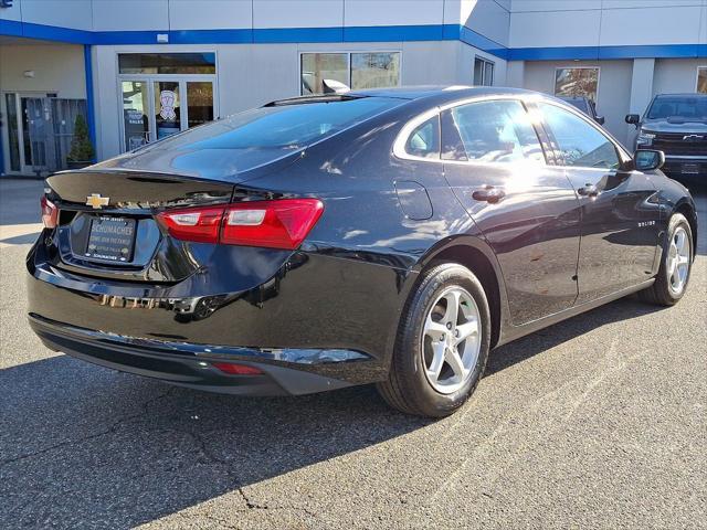 used 2018 Chevrolet Malibu car, priced at $14,651