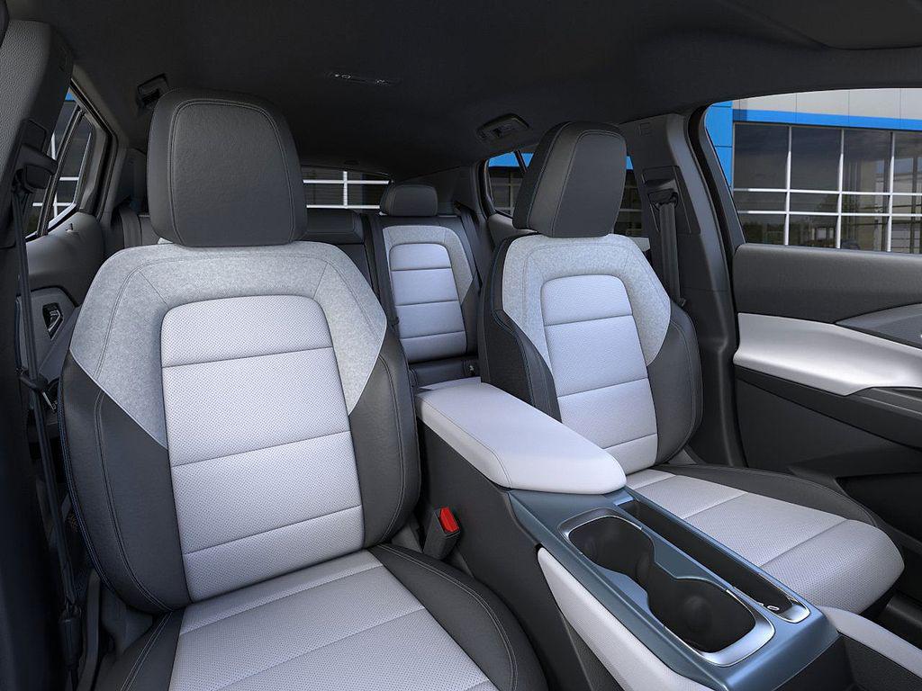 new 2025 Chevrolet Equinox EV car, priced at $39,340