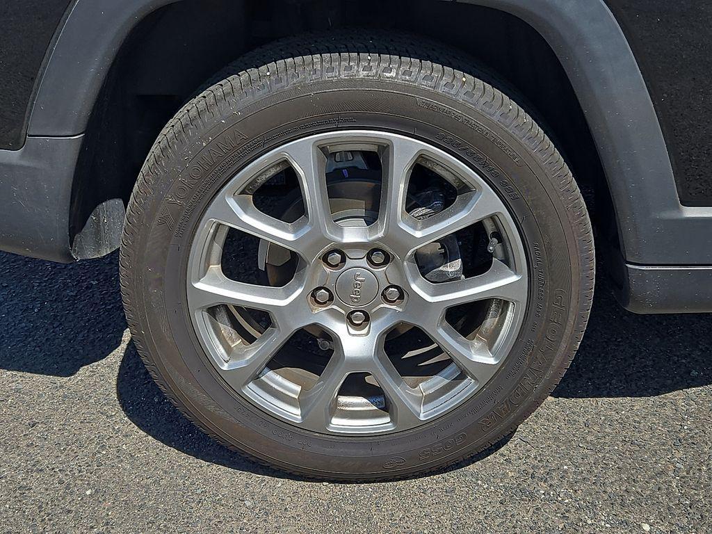 used 2022 Jeep Compass car, priced at $21,000