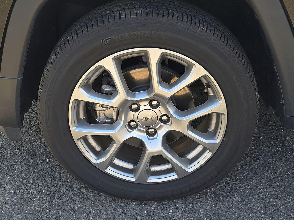 used 2022 Jeep Compass car, priced at $21,000