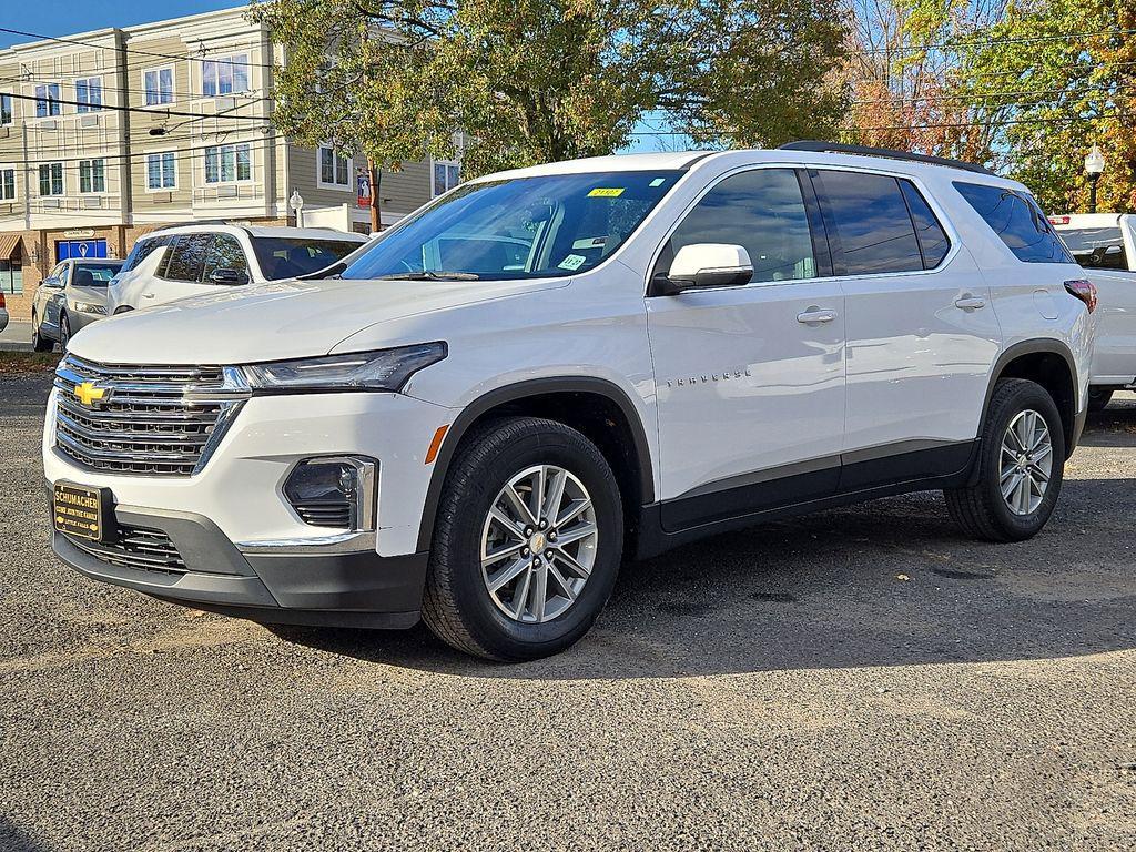 used 2023 Chevrolet Traverse car, priced at $28,000