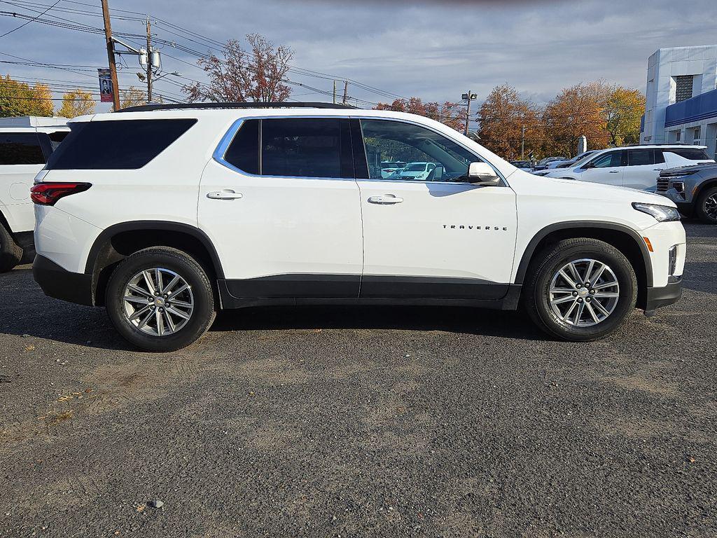 used 2023 Chevrolet Traverse car, priced at $28,000