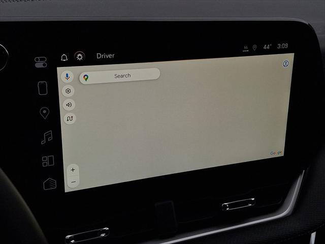 used 2025 Chevrolet Equinox car, priced at $31,250