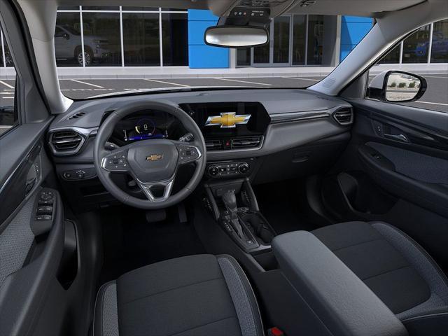 new 2025 Chevrolet TrailBlazer car, priced at $30,180