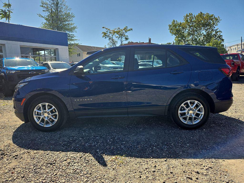 used 2022 Chevrolet Equinox car, priced at $18,500