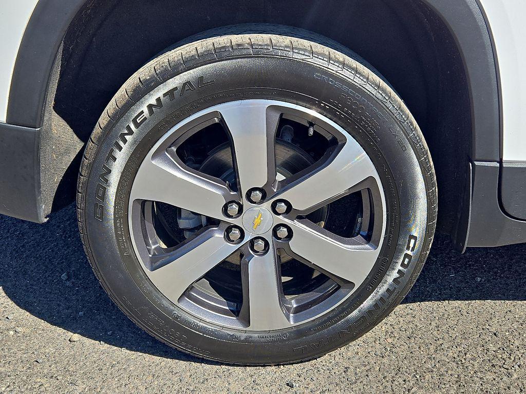 used 2020 Chevrolet Traverse car, priced at $18,500