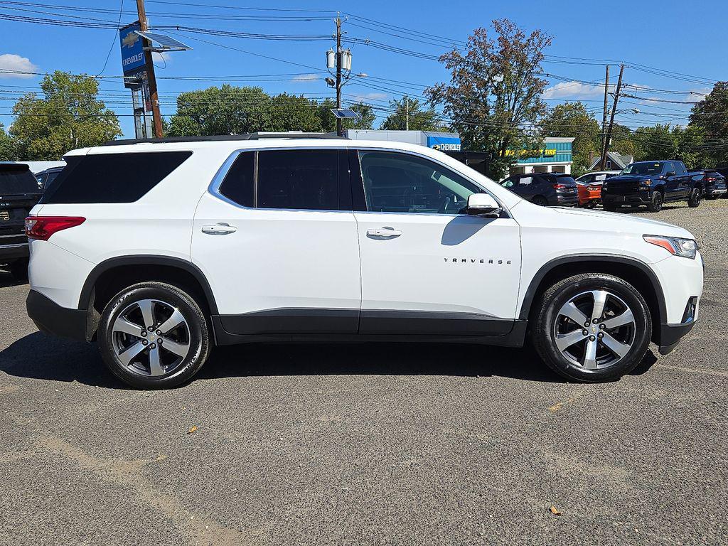 used 2020 Chevrolet Traverse car, priced at $18,500