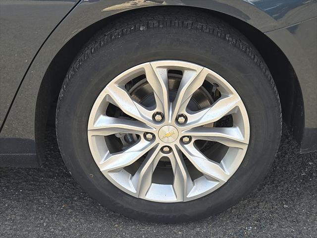used 2020 Chevrolet Malibu car, priced at $15,500