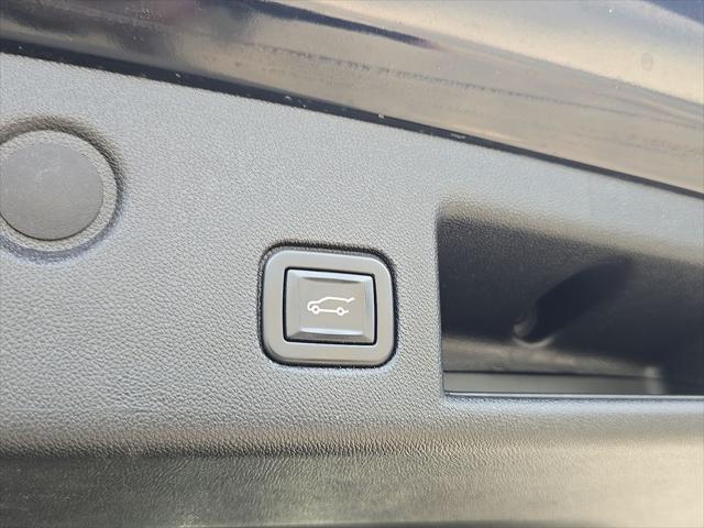 used 2022 Chevrolet Equinox car, priced at $23,500