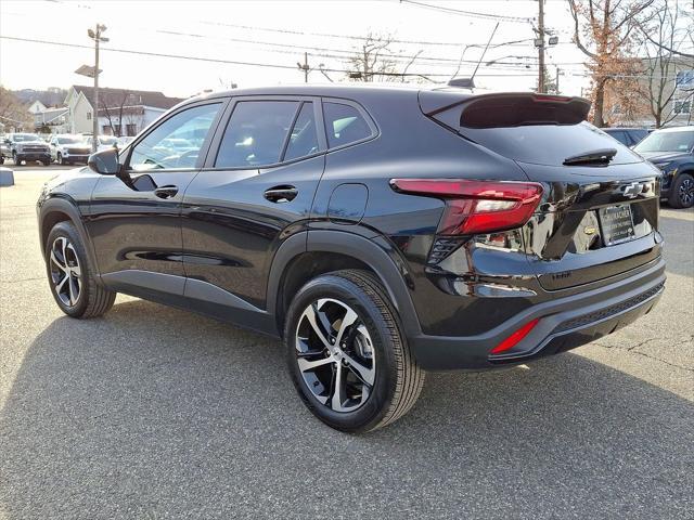 used 2024 Chevrolet Trax car, priced at $23,000