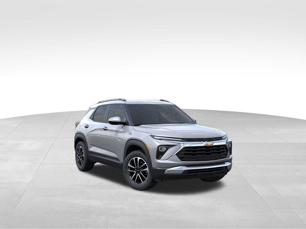 used 2025 Chevrolet TrailBlazer car, priced at $25,500