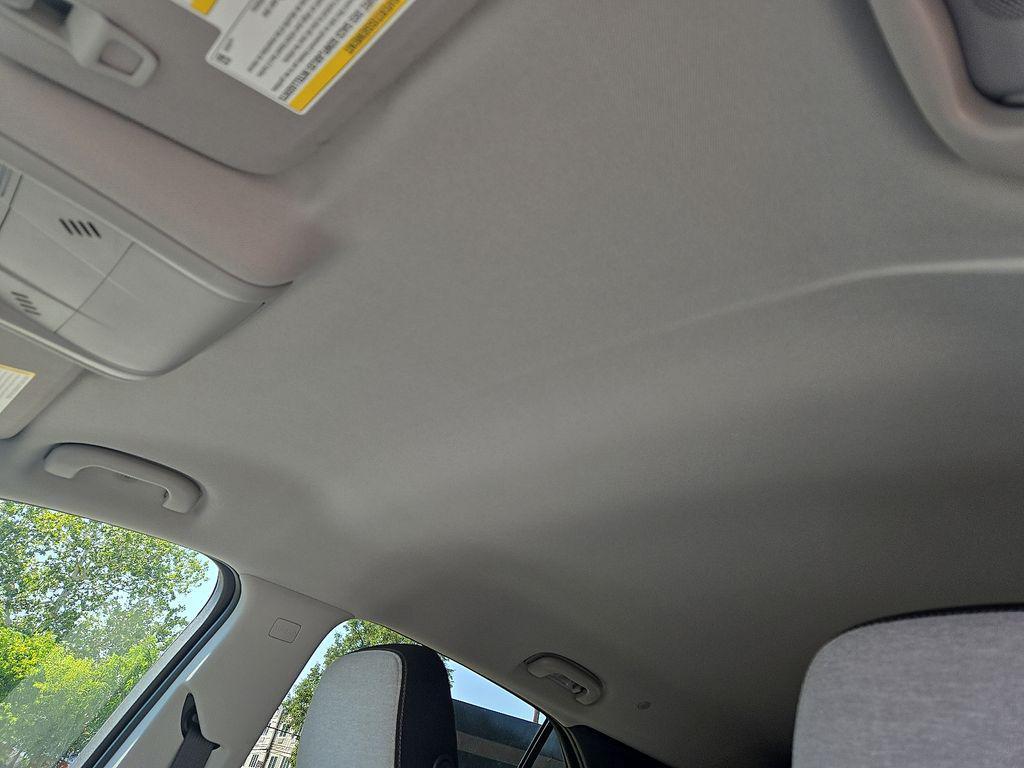 used 2024 Chevrolet Equinox car, priced at $23,000