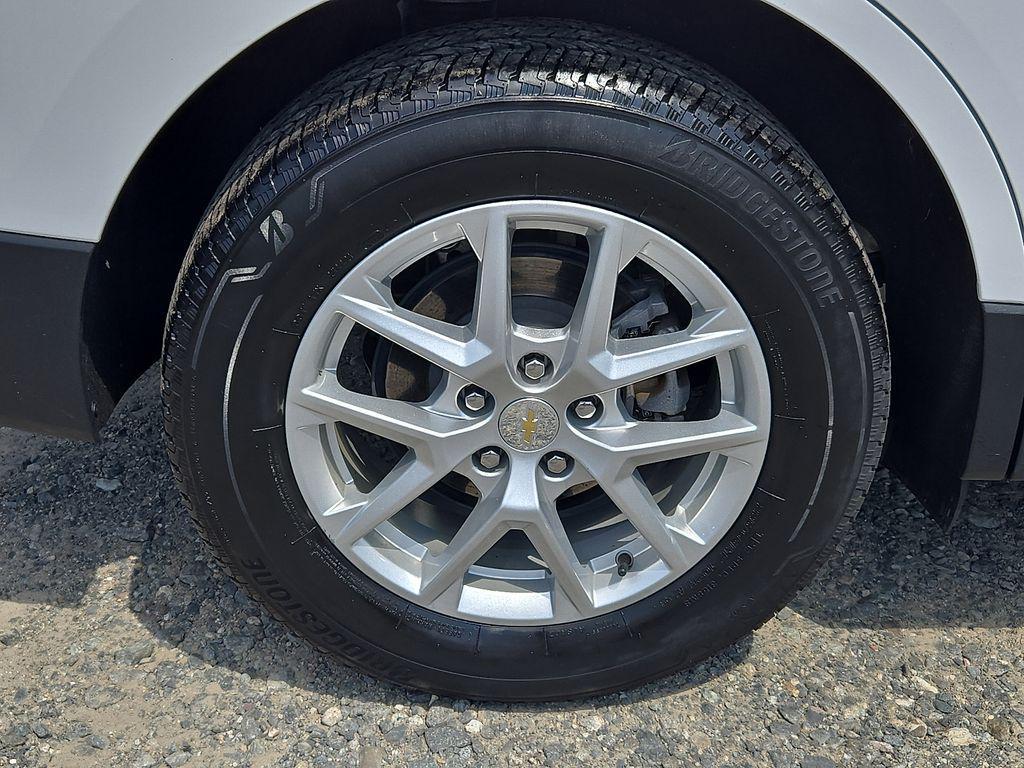 used 2022 Chevrolet Equinox car, priced at $21,500
