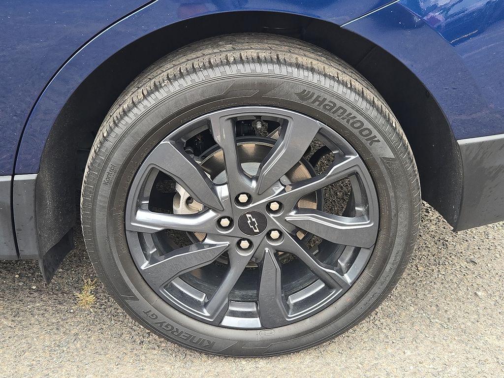 used 2022 Chevrolet Equinox car, priced at $23,000