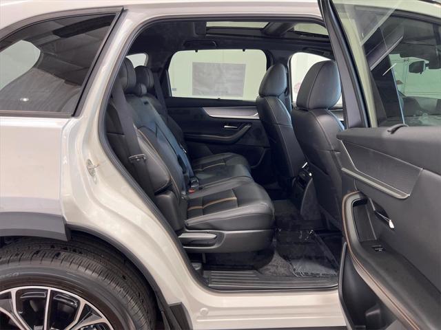 new 2025 Mazda CX-70 PHEV car, priced at $59,975