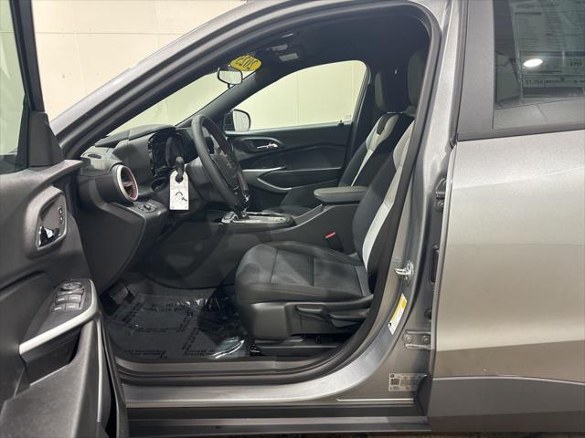 new 2025 Chevrolet Trax car, priced at $24,885