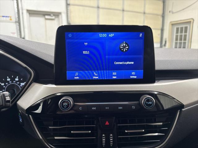 used 2022 Ford Escape car, priced at $21,415