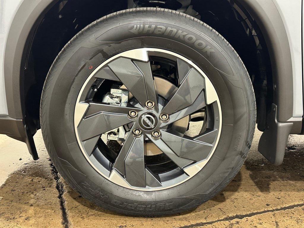 new 2026 Nissan Rogue car, priced at $33,150