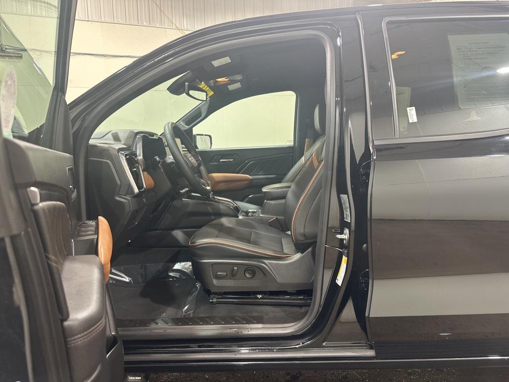 used 2023 GMC Canyon car, priced at $35,982